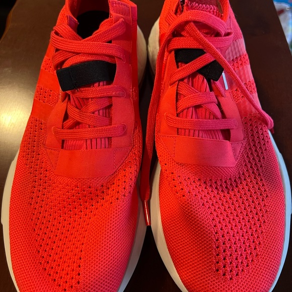 Adidas Boost Pods - men’s 11.5 - Picture 2 of 9